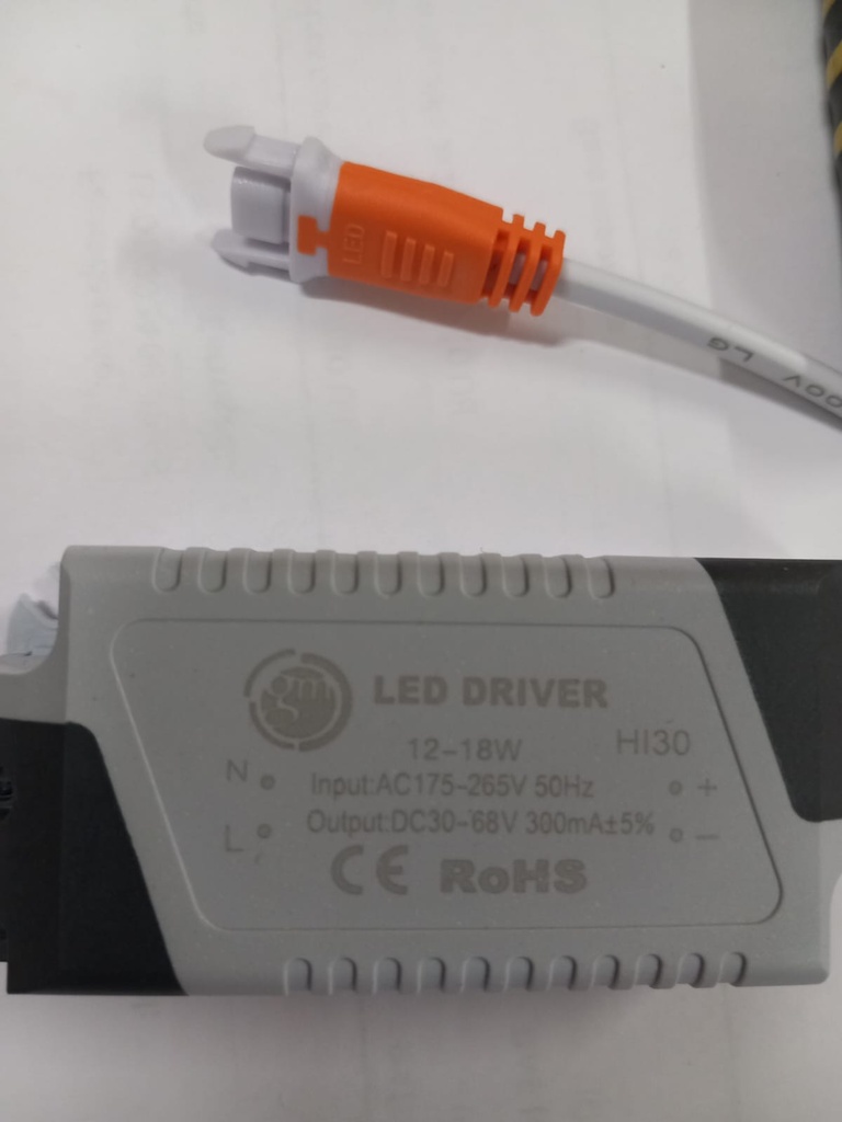 Driver led 18 watios conexión hembra